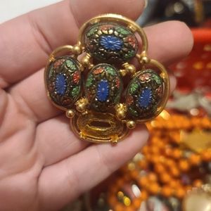 Sarah Coventry pin and earrings set